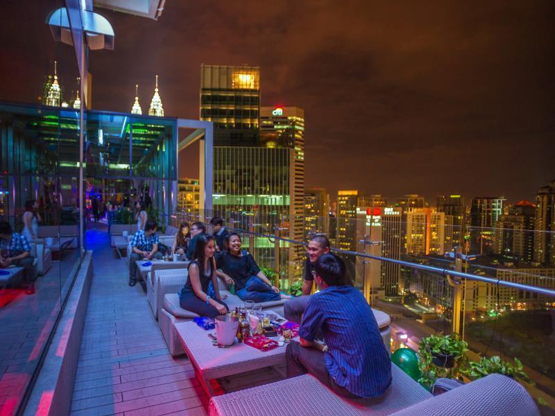 Gtower Hotel Куала-Лумпур Экстерьер фото Sky Bar