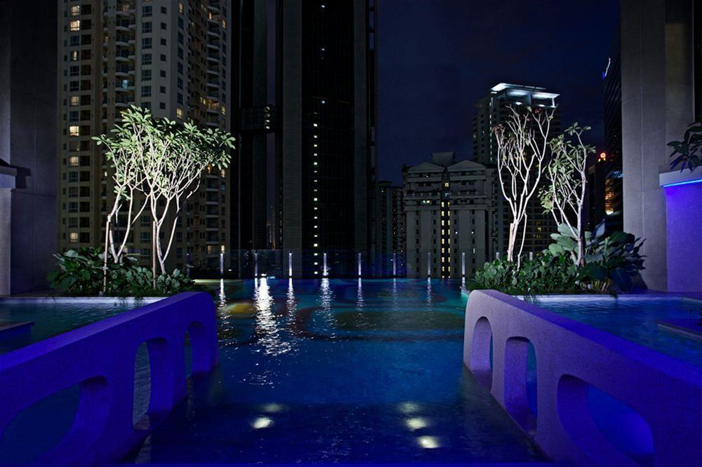 Gtower Hotel Куала-Лумпур Экстерьер фото The pool at the 39th floor