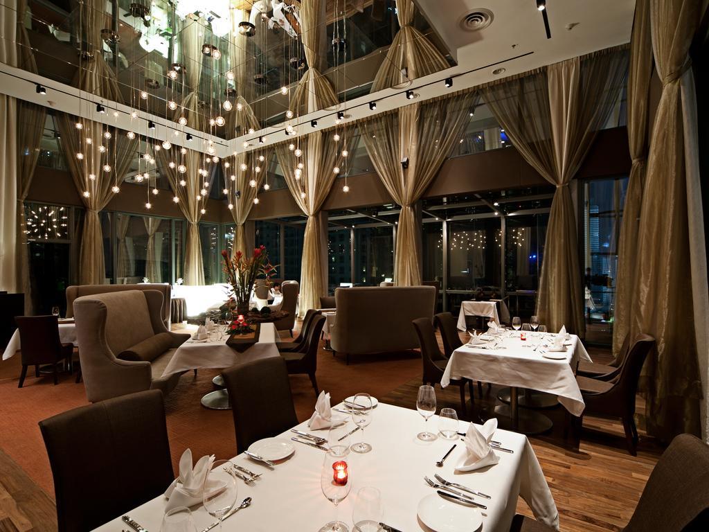 Gtower Hotel Куала-Лумпур Экстерьер фото The interior of the restaurant